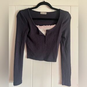 Frankee & Skylar Navy Ribbed Long Sleeve Top